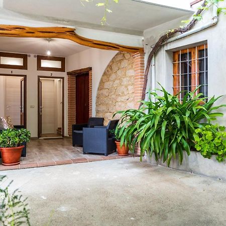 Apartamento Dommu Anna Baunei Exterior foto