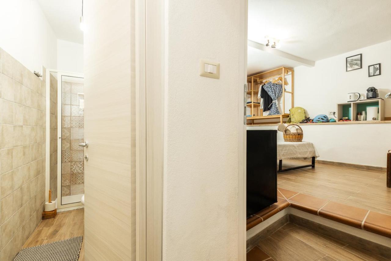 Apartamento Dommu Anna Baunei Exterior foto