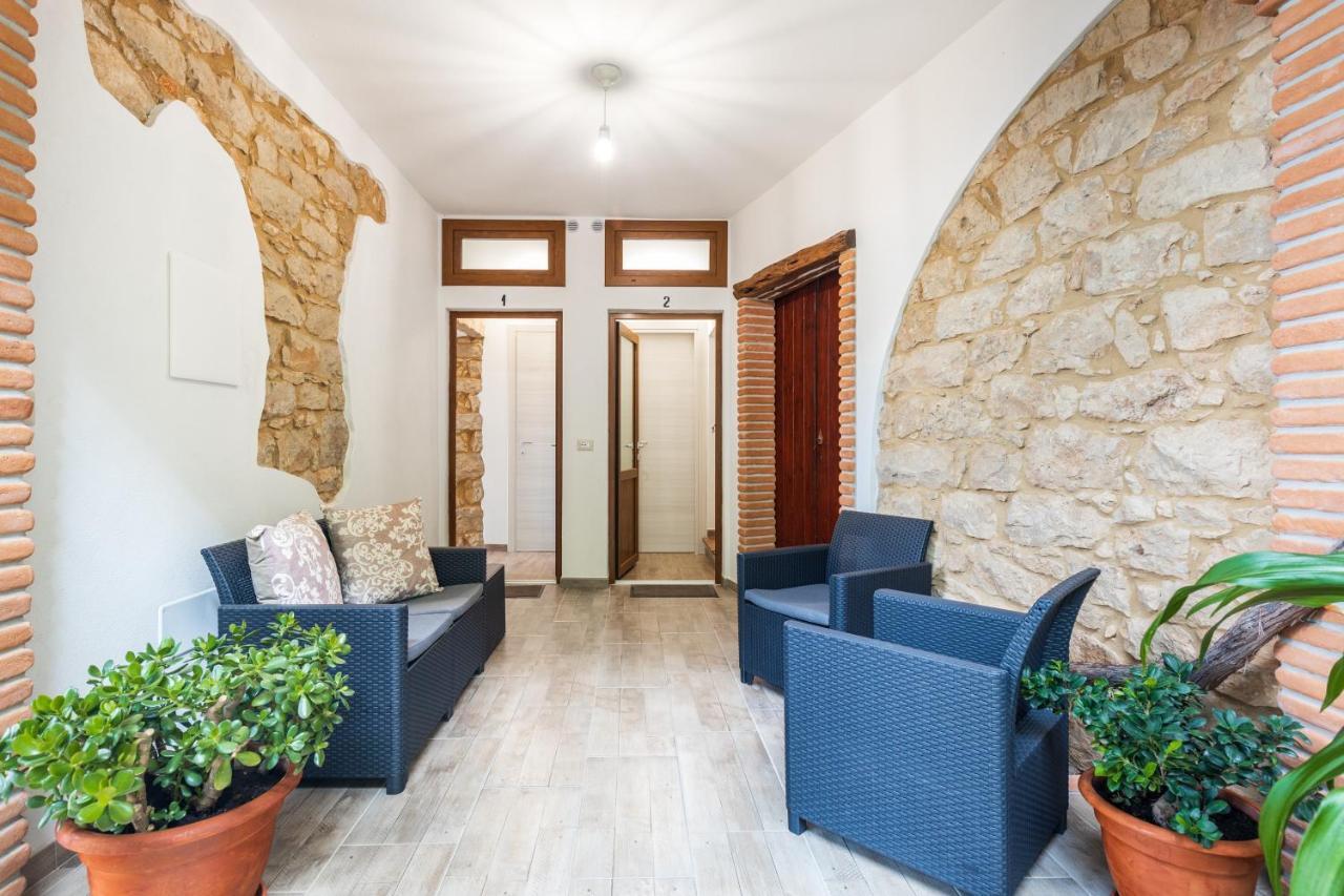 Apartamento Dommu Anna Baunei Exterior foto